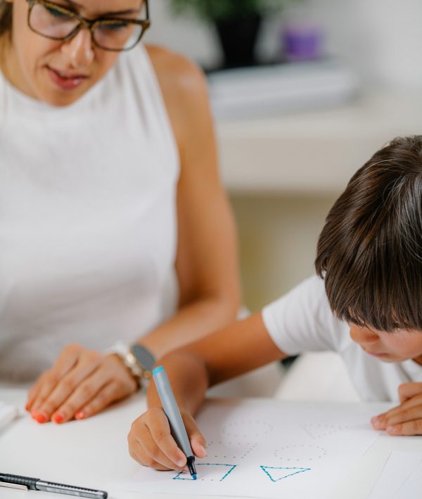 child-drawing-shapes-preschooler-assessment-test child-drawing-shapes-preschooler-assessment-test